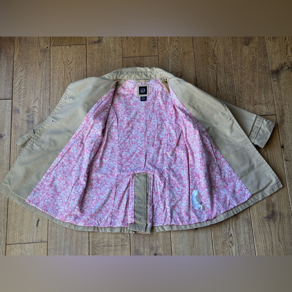 Baby Gap Khaki Trench Coat size 3T - Picture 3 of 8
